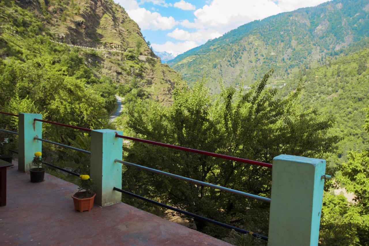 Tirthan Hilltop Home Stay Banjar Экстерьер фото